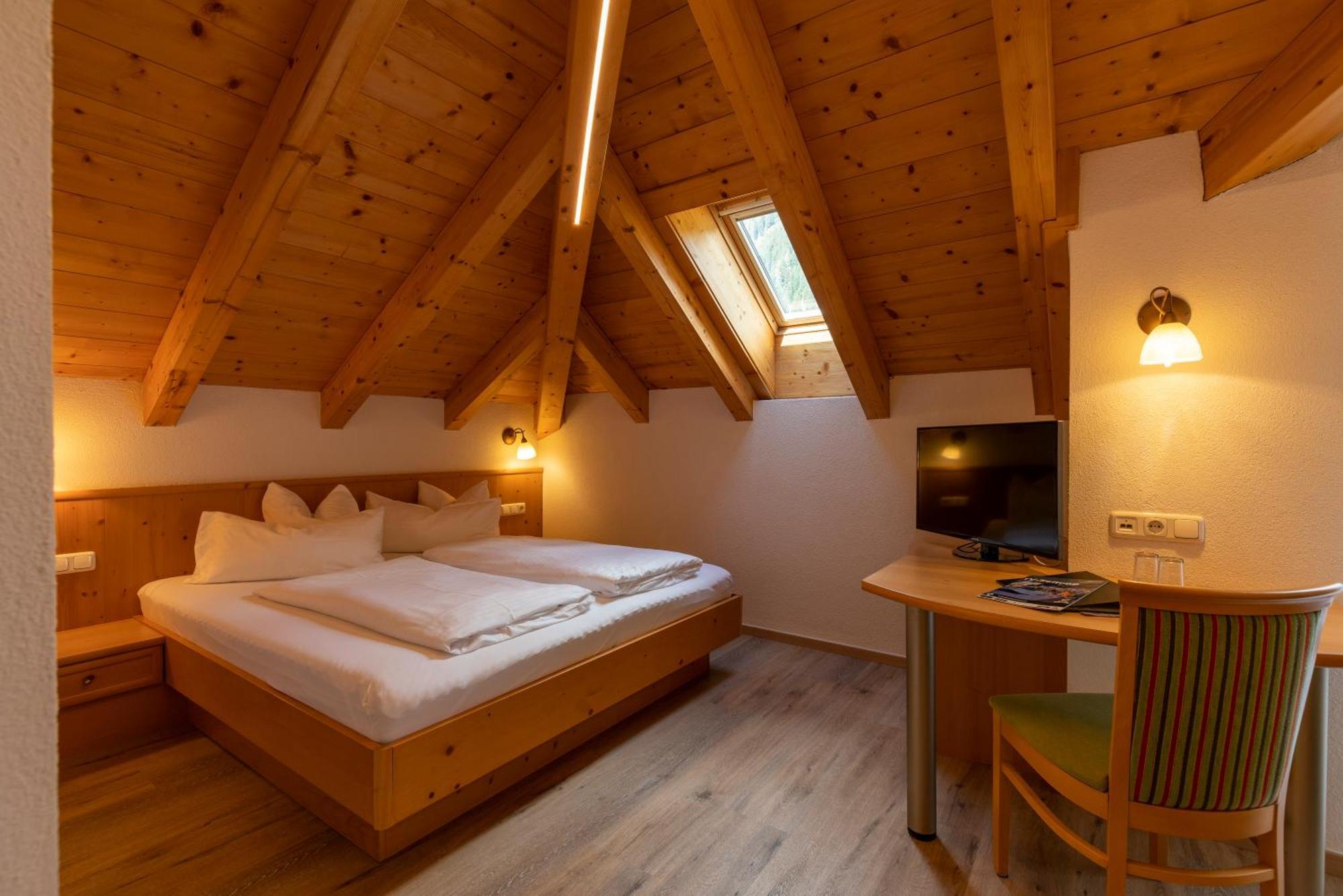 Alpenhotel Erika Hotell 4*